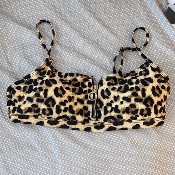 Leopard Bathing Suit Top Medium - Picture 1 of 2